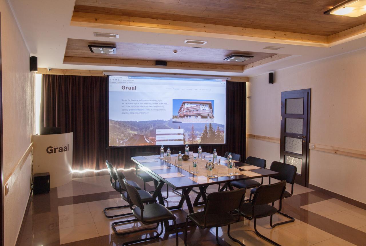 Graal Resort Bukovel Eksteriør bilde