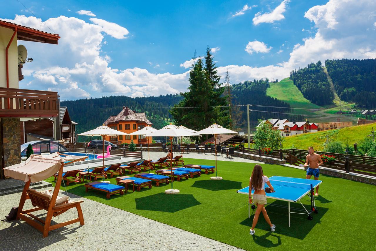 Graal Resort Bukovel Eksteriør bilde