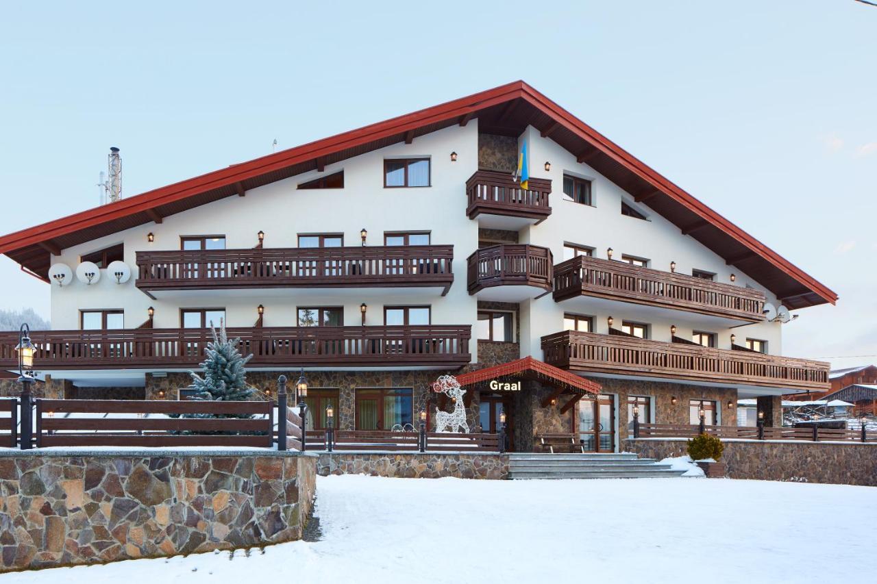 Graal Resort Bukovel Eksteriør bilde